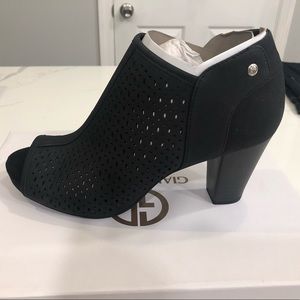 NEW! Giani Bernini Memory Foam Heeled Sandals